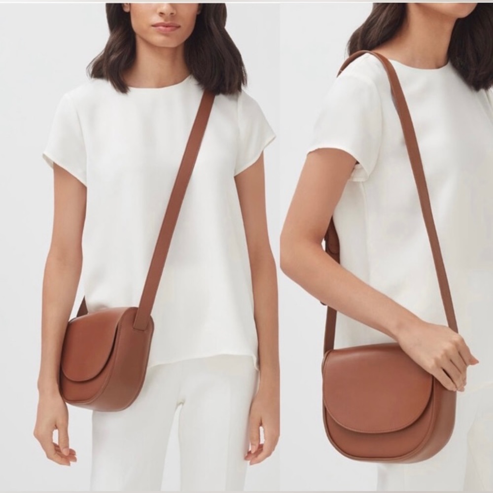 NWT Cuyana Modern Saddle Bag in Chesnut Smooth Leather and Giftbox - Picture 3 of 12